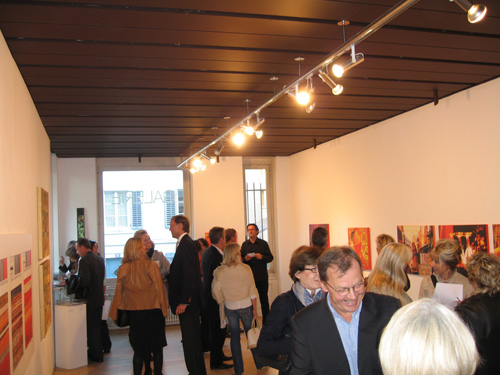 Impression der Vernissage in der Galerie Claudine Hohl. 2007
